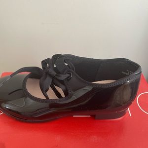 Capezio toddler girls tap sz 12 and ballet shoes sz 12.5